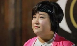 贾玲爆料瘦脸针视频播放